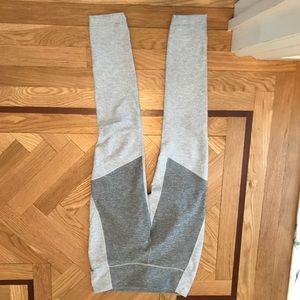 Outdoor voices two tone leggings